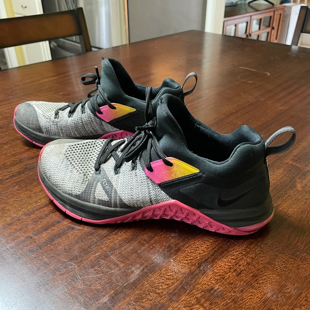 Nike Metcons size 8 women’s